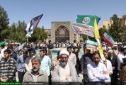 مردم قم در حمایت از حمله ایران به رژیم اشغالگر قدس شبانه تجمع کردند